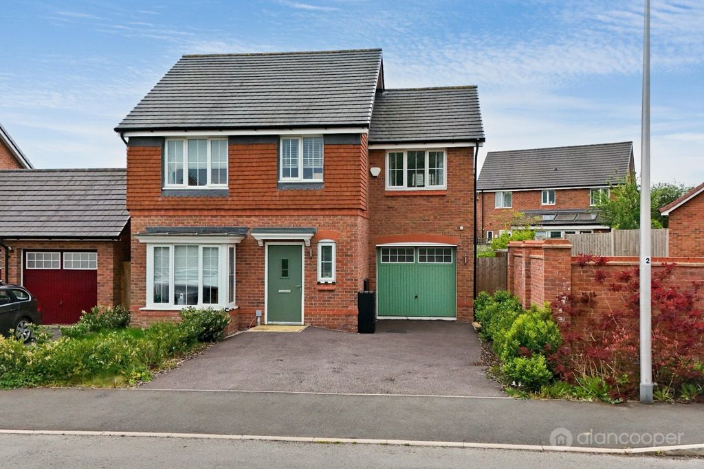 Property photo 1 of 29 5132581