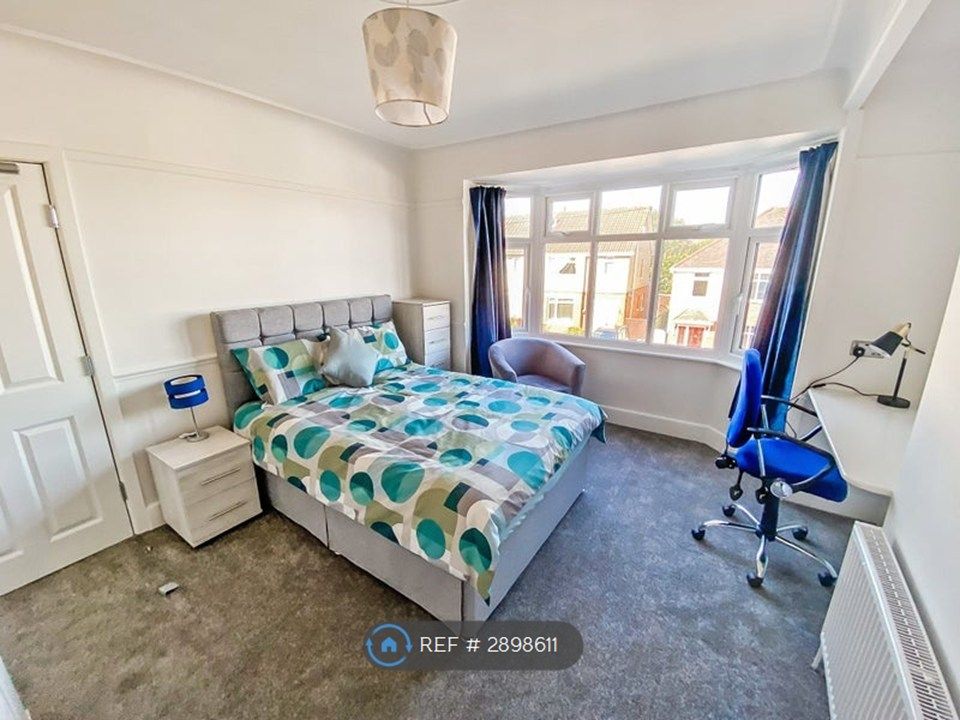 Property photo 2 of 10
