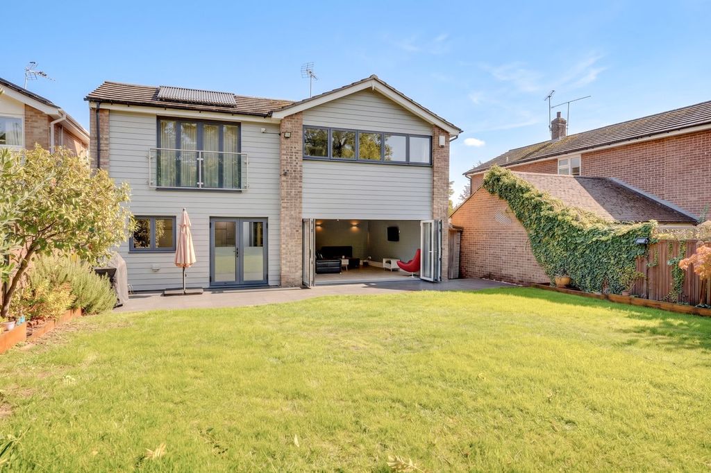 Property photo 1 of 22