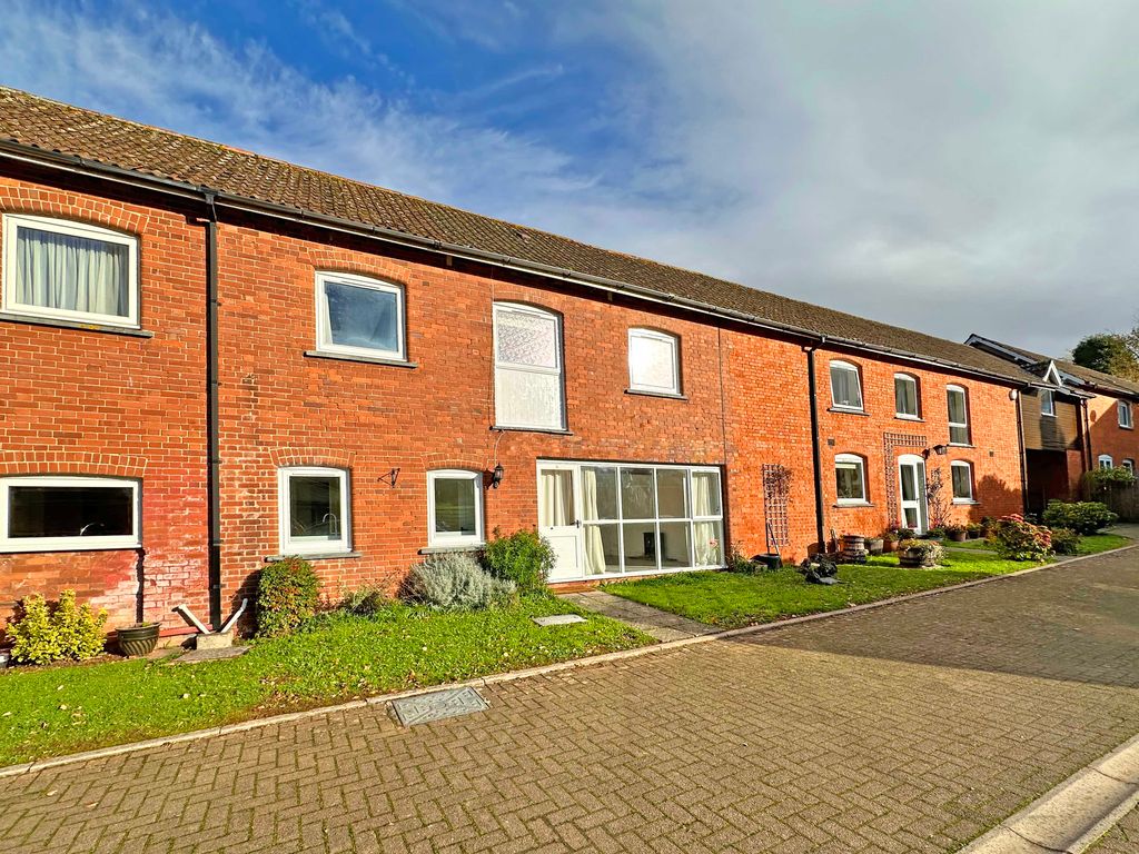 Property photo 1 of 16