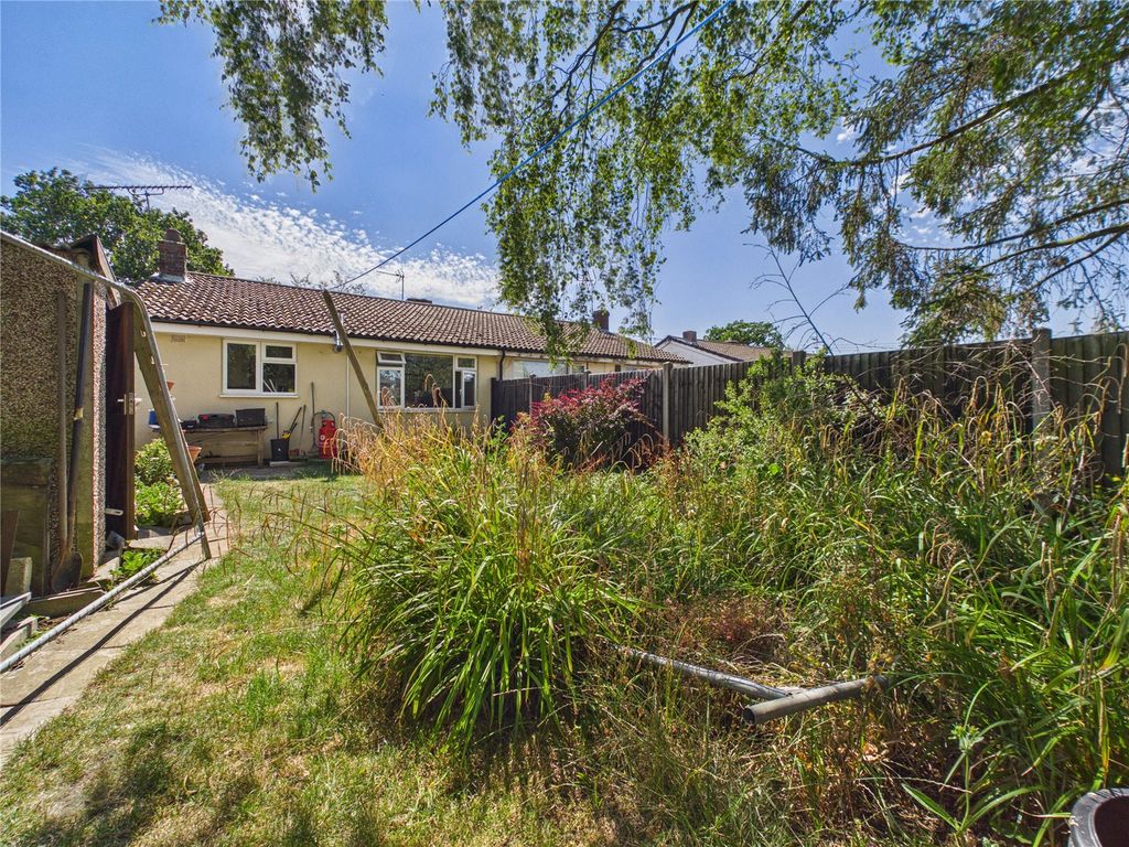Property photo 2 of 13 Picture No. 01