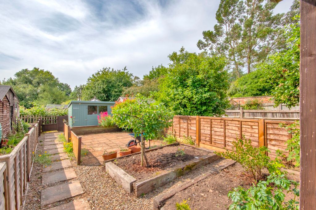 Property photo 2 of 19