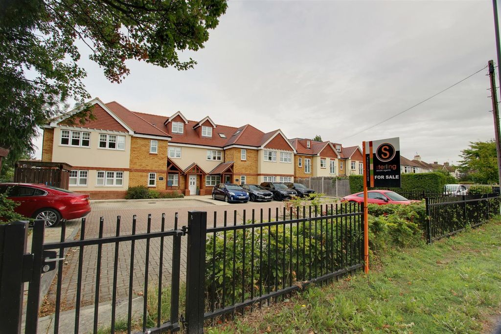 Property photo 1 of 16 Img_0087-Img_0089 F1.Jpg