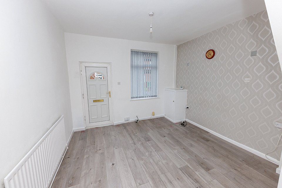 Property photo 3 of 19 Picture No. 35
