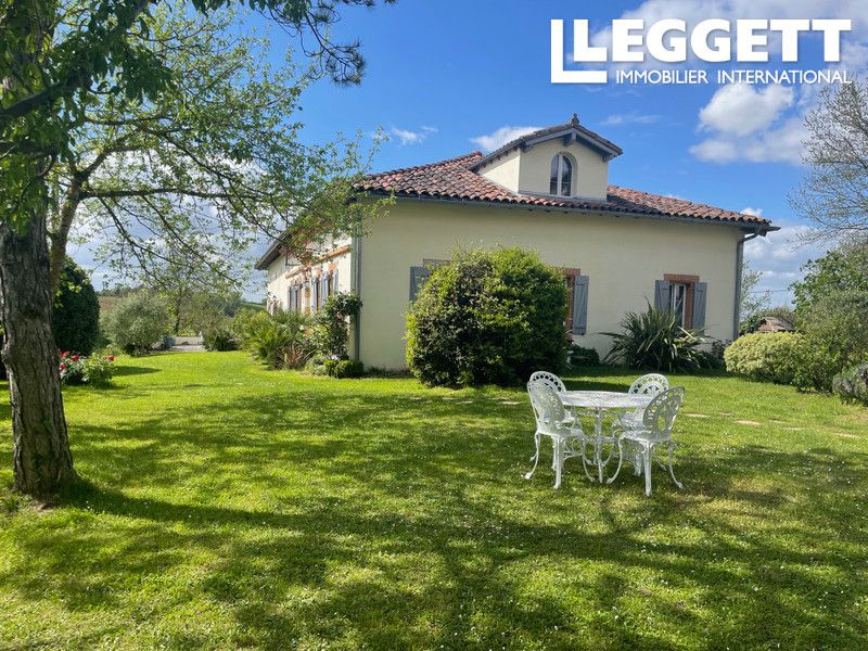 Property photo 3 of 10