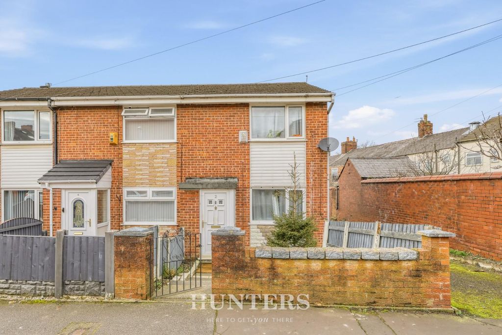 Property photo 1 of 12 Butterworth Street (16).Jpg