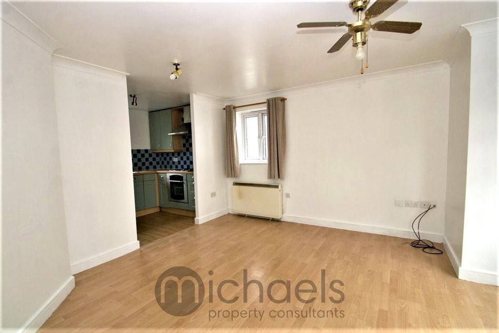 Property photo 3 of 7 Living Room 2