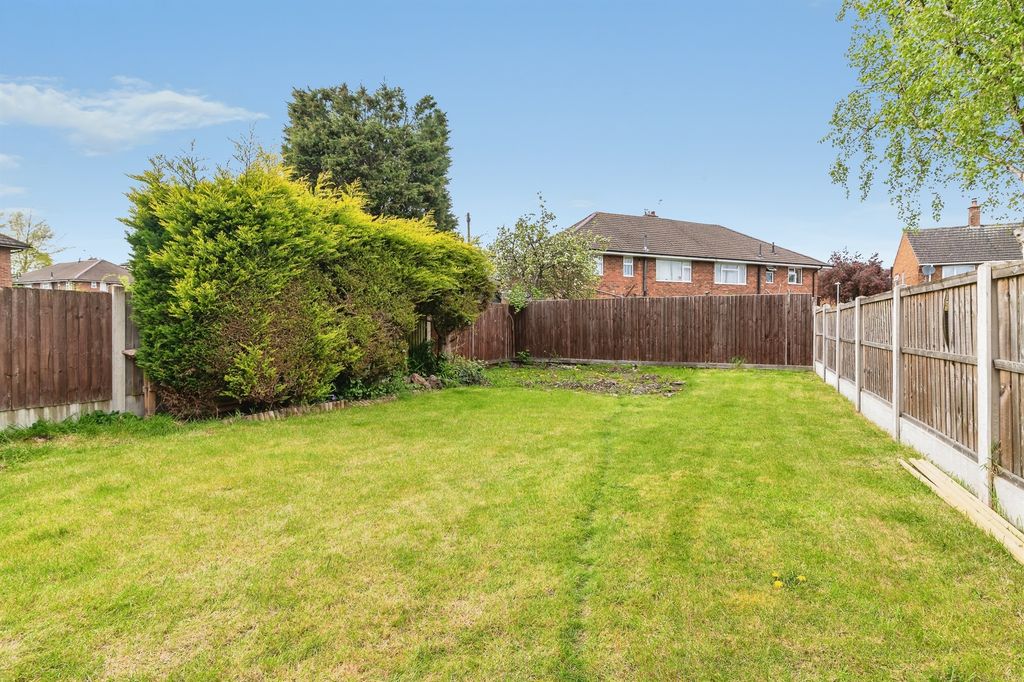 Property photo 3 of 17