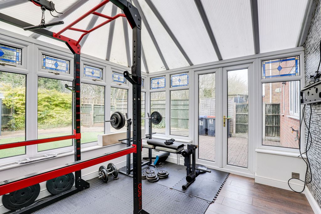 Property photo 3 of 23