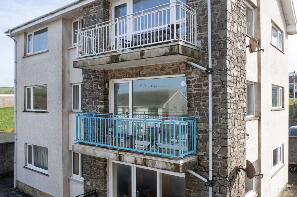 Additional image 5 of 2 bed flat for saleAtlantic Drive, Broad Haven, Haverfordwest SA62