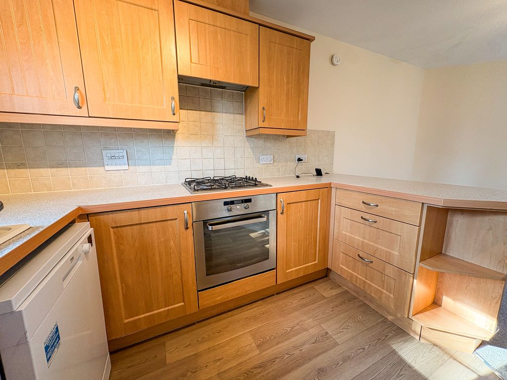 Property photo 3 of 14 Img_4850