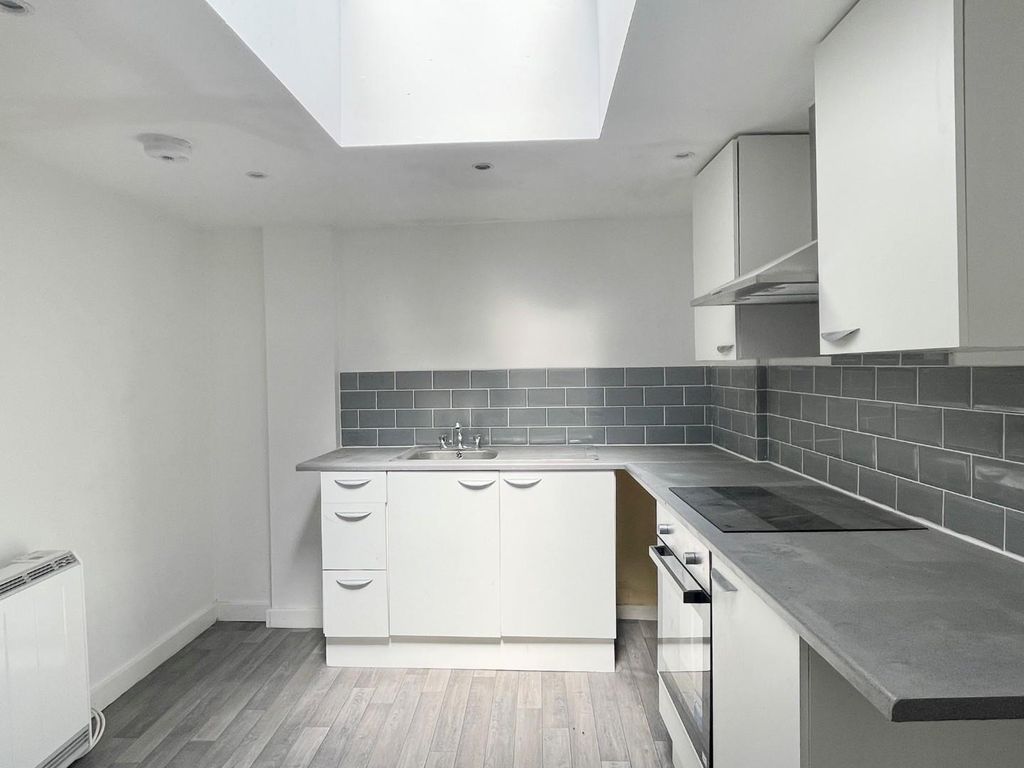 Property photo 2 of 7 Kitchen2.Jpg