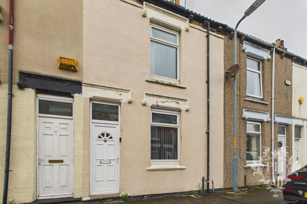 Property photo 1 of 8 Cam01415G0-Pr0459-Still009.Jpg