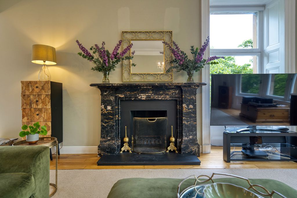 Additional image 5 of 3 bed flat for saleGreat Western Road, Kelvinside G12