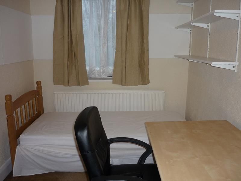 Property photo 2 of 6