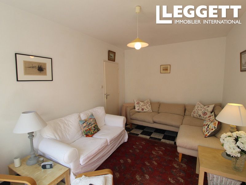 Property photo 2 of 10