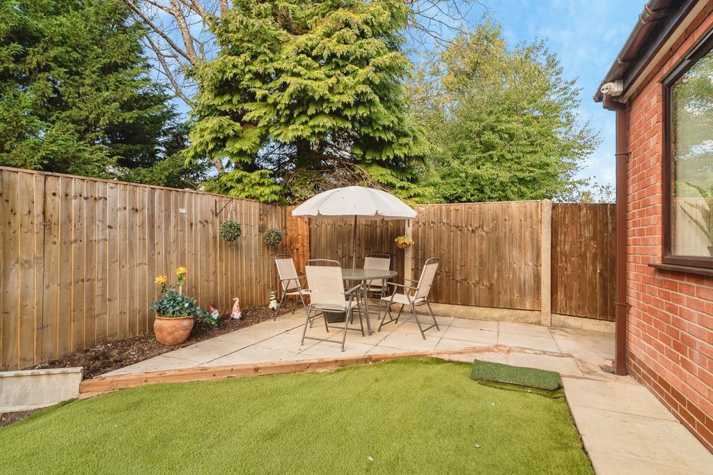 Property photo 2 of 22 Pbox-Img.Jpg