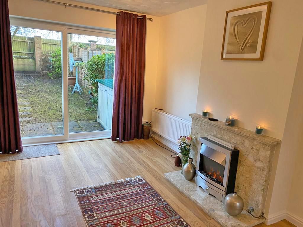 Property photo 1 of 8 Lounge Fireplace .Jpg