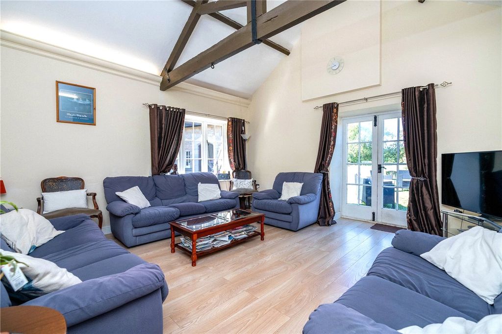 Property photo 3 of 15 Picture No. 59