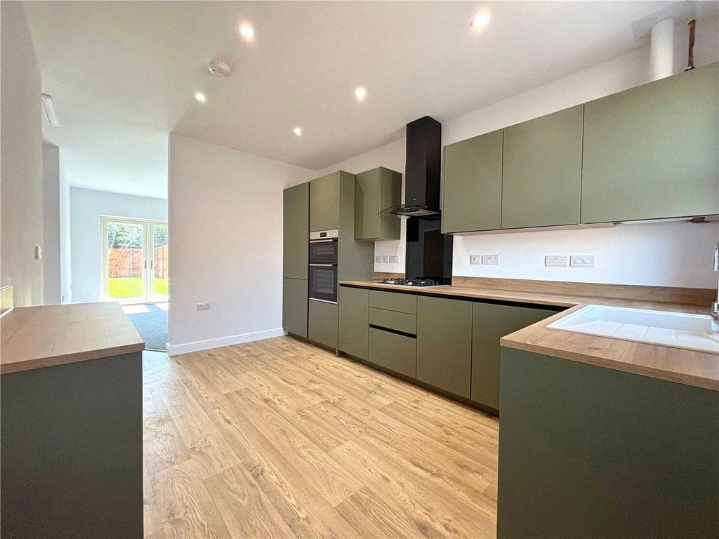 Property photo 3 of 10 Picture No. 10