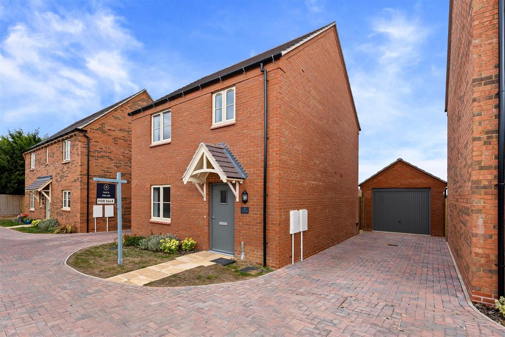 Property photo 1 of 21 Plot22-Ashweb02.Jpg
