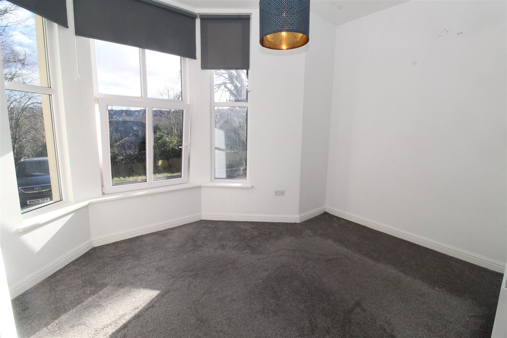 Property photo 3 of 18 Img_5628.Jpg