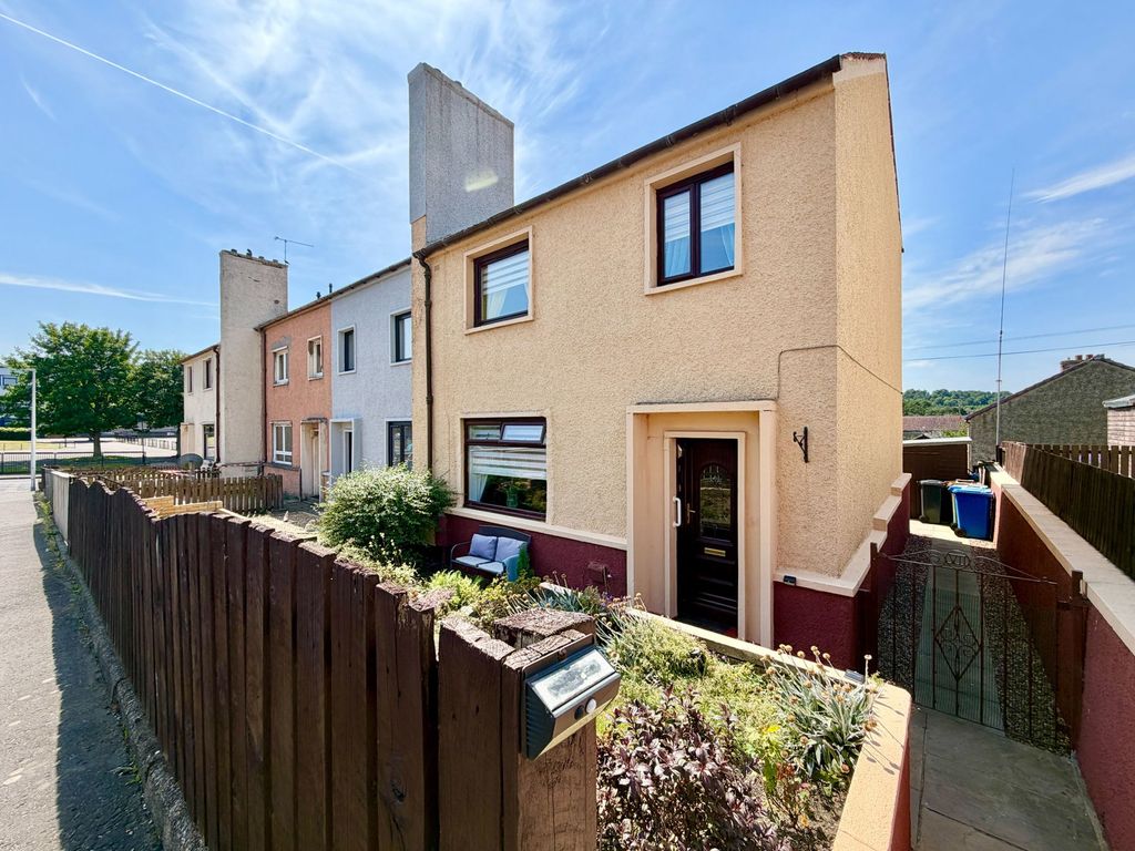 Property photo 1 of 27