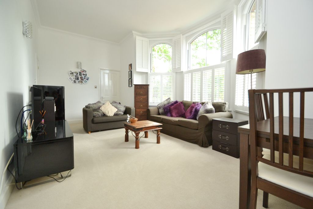Property photo 2 of 5