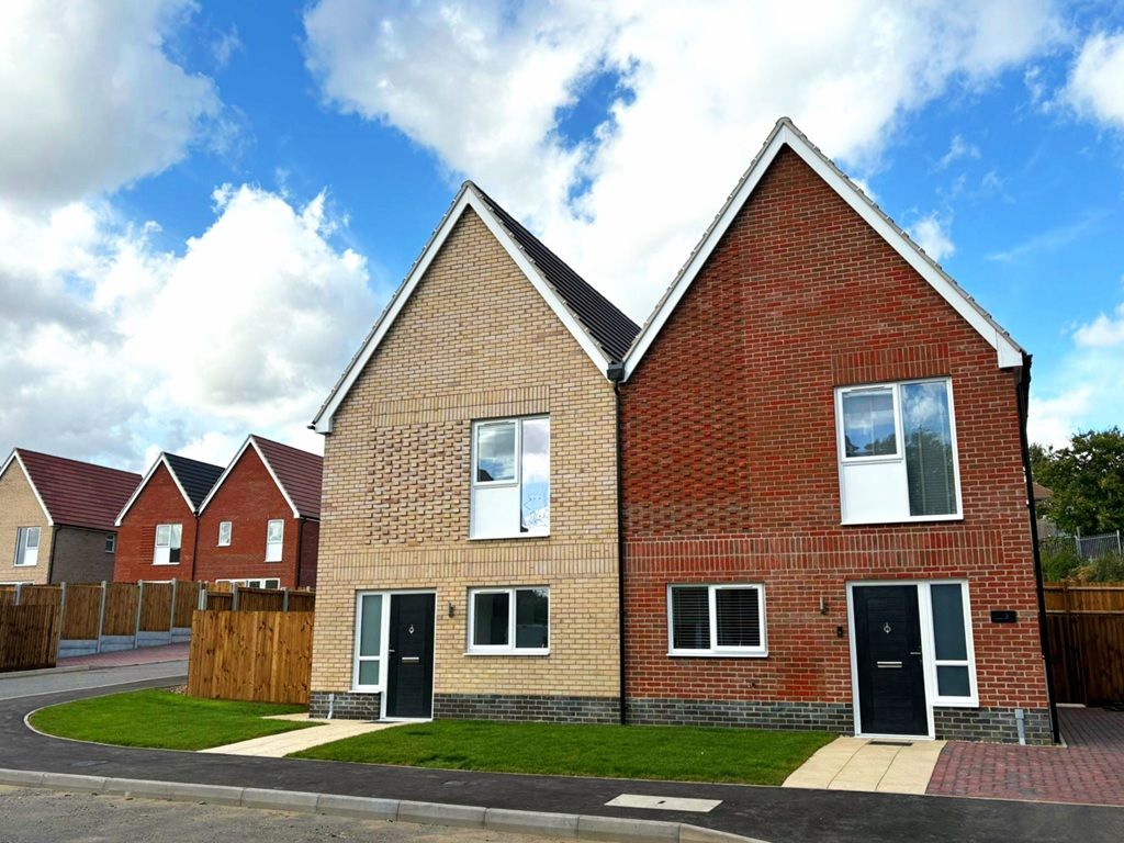 Property photo 1 of 9