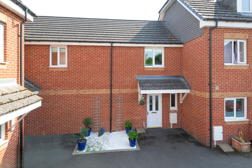 Property photo 1 of 17 4884412