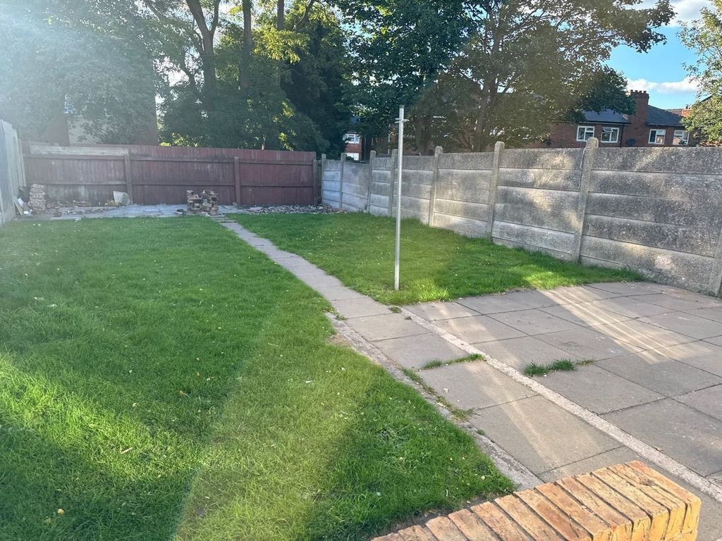 Property photo 3 of 3
