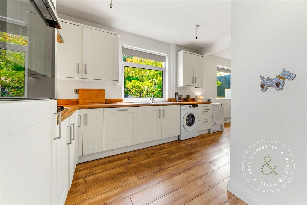 Property photo 3 of 43 Shaldon-180.Jpg