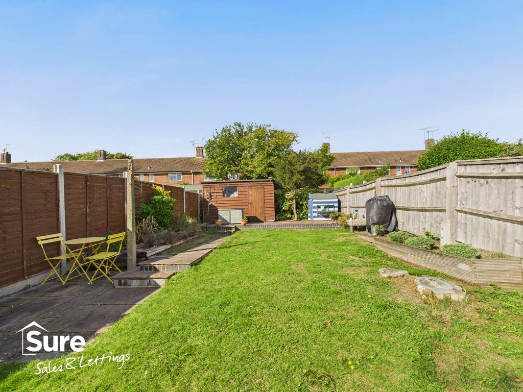 Property photo 2 of 24 4429402