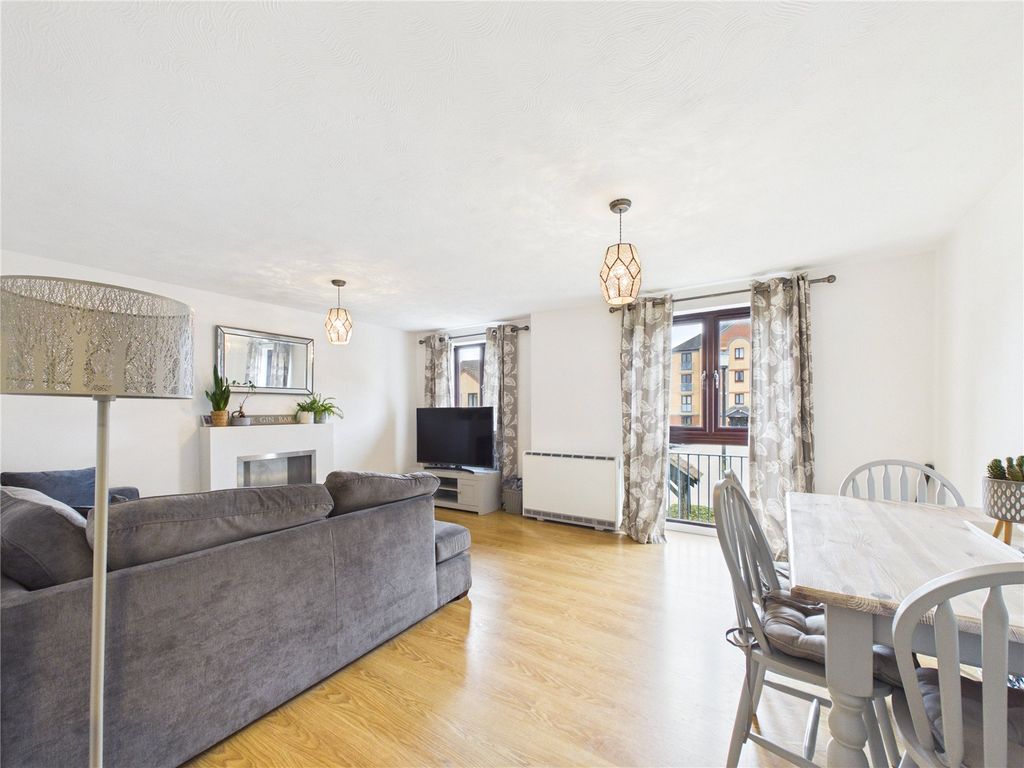 Property photo 1 of 12 Picture No. 34