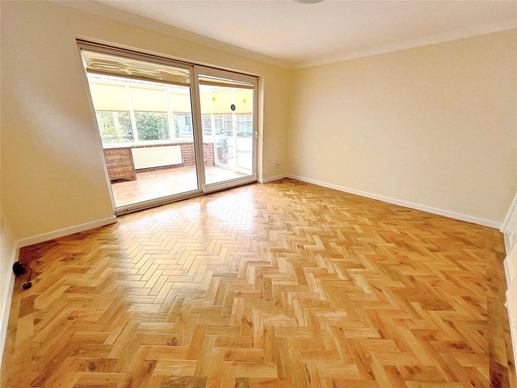 Property photo 3 of 20 Picture No. 16