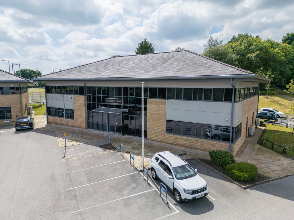 Property photo 1 of 18