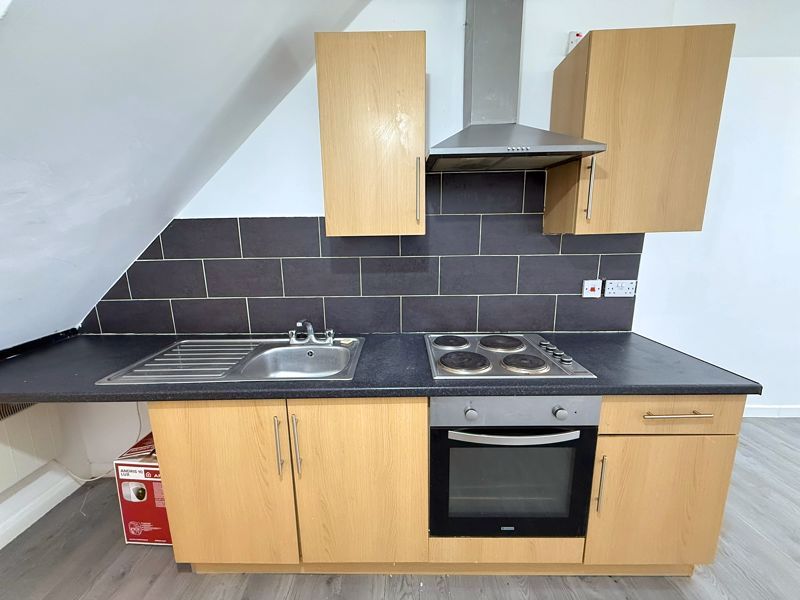 Property photo 3 of 6 Kitchen