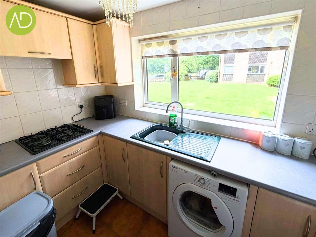 Property photo 1 of 7 8.Jpg