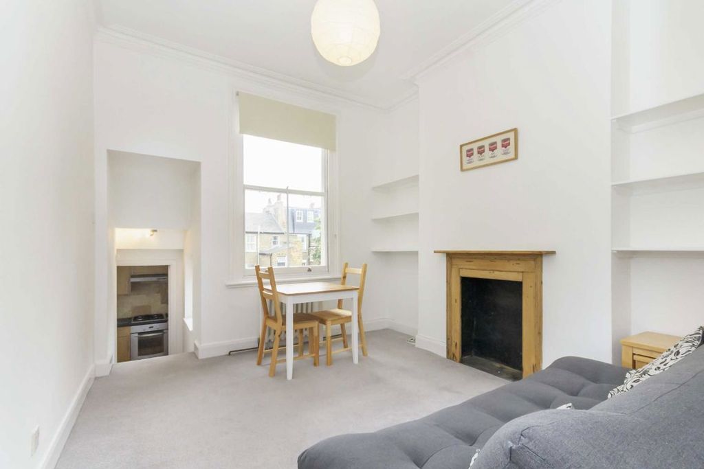 Property photo 2 of 4