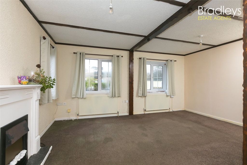Property photo 3 of 11 Picture No. 07
