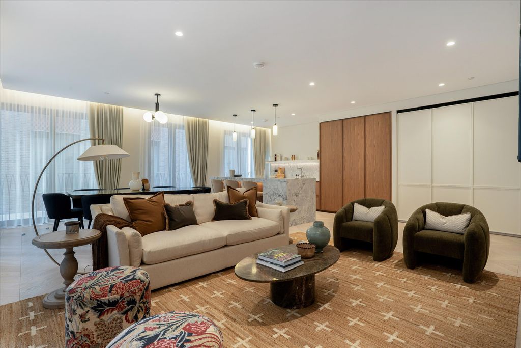 Property photo 1 of 71 Image