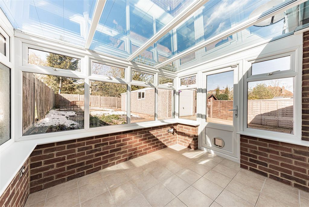 Property photo 3 of 11 L J Imaging-11.Jpg