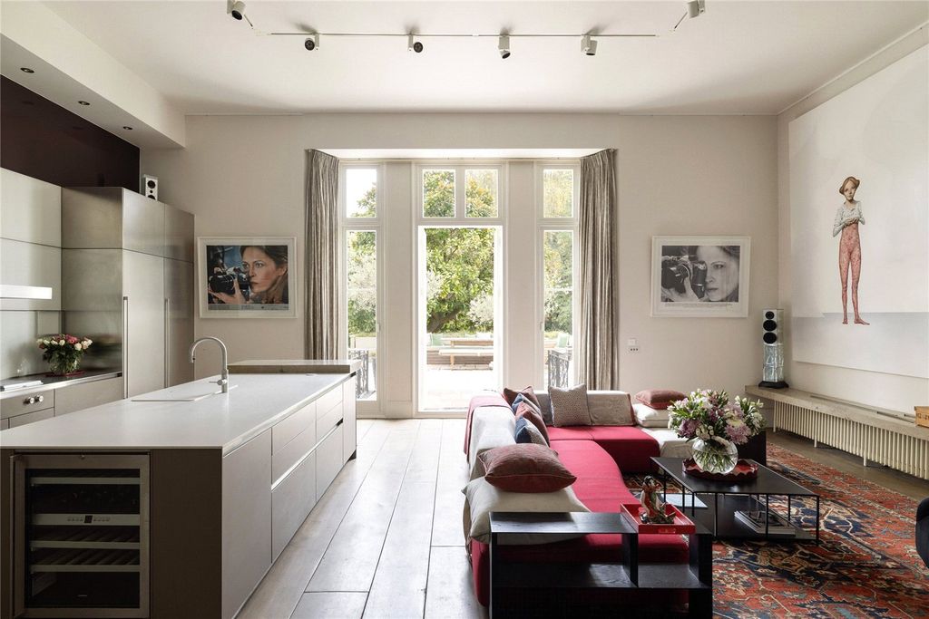 Property photo 2 of 18 Picture No. 03