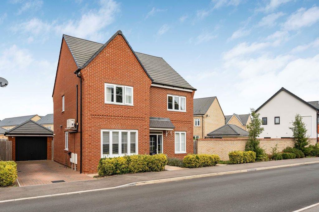 Property photo 1 of 32 26_60344.Jpg