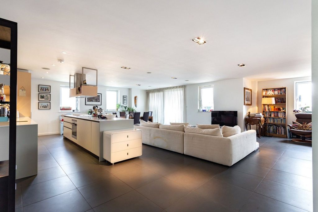 Property photo 1 of 14 Reception Room