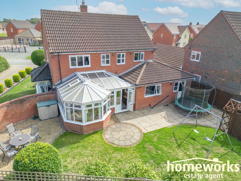 Property photo 3 of 24