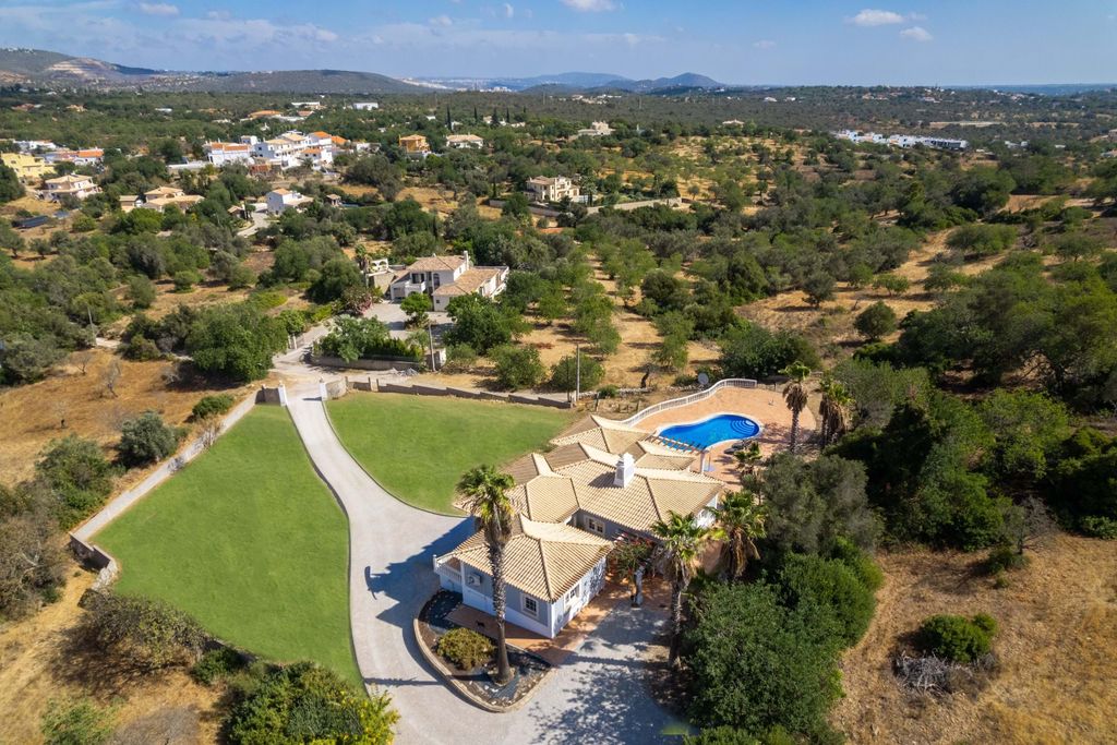 Property photo 1 of 26