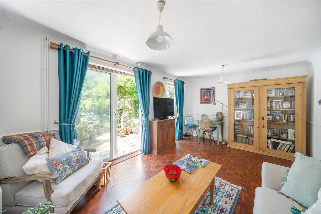 Property photo 1 of 11 Picture No. 06