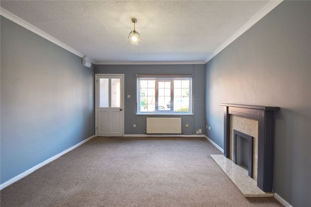 Property photo 2 of 8 Picture No. 05
