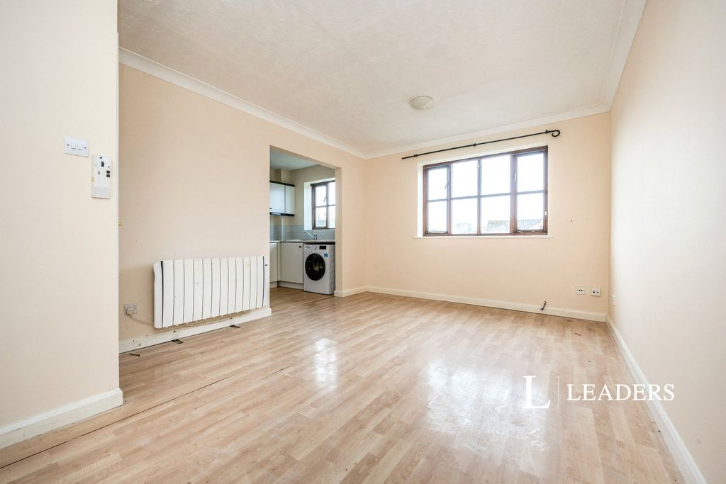 Property photo 2 of 9 Pbox-Img.Jpg